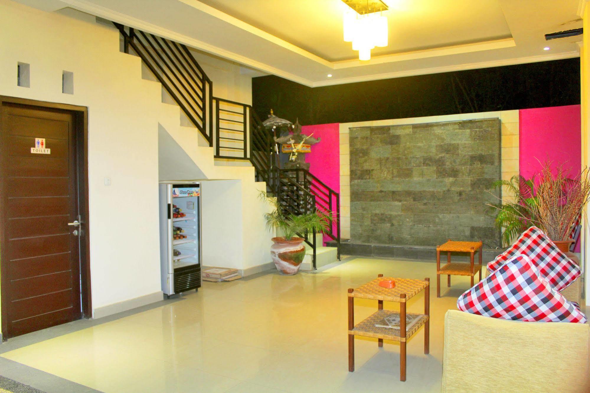 Ramantika Bali House Hotel จิมบาราน ภายนอก รูปภาพ